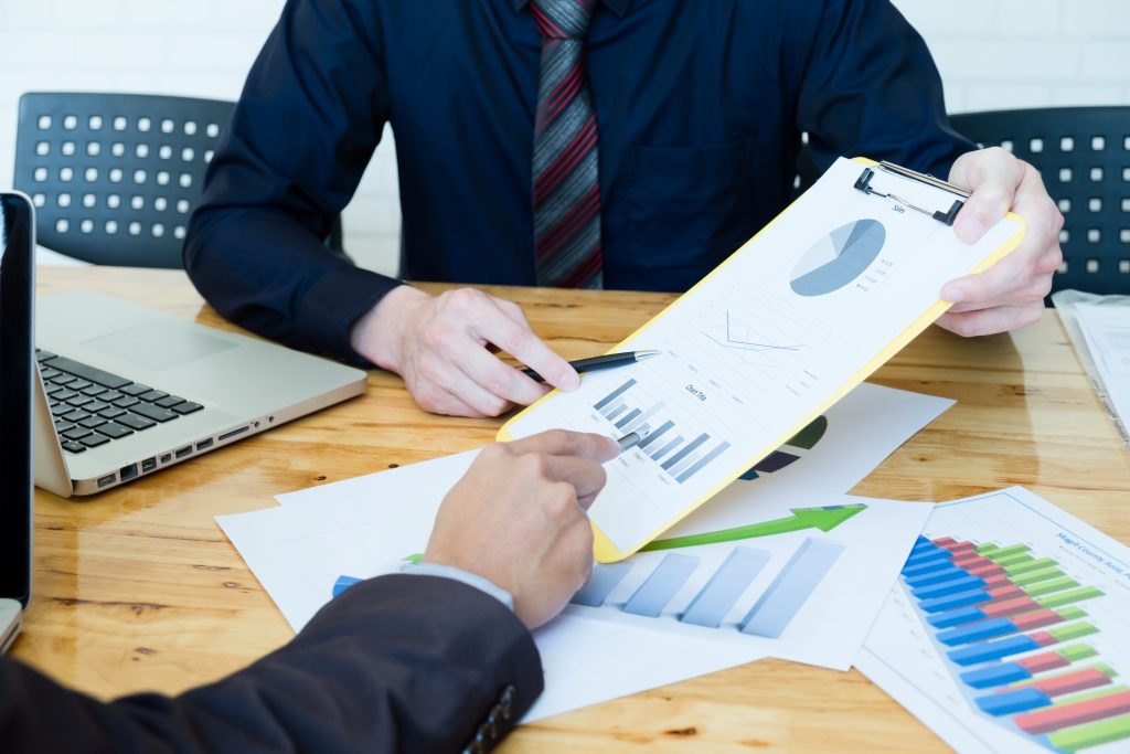 Business Team Situation Present Share Idea 1024x683