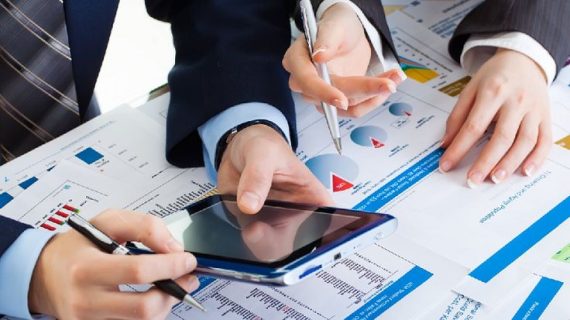 Laporan Arus Kas: Pengertian, Metode Penyusunan, dan Contohnya