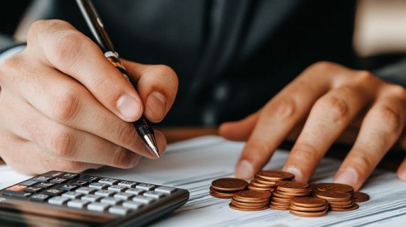 Mengenal Field Collector: Peran, Tugas, dan Tantangannya